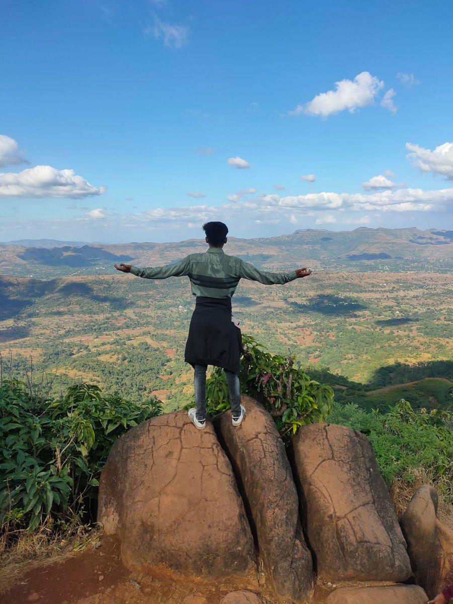 BhaskePashu's tweet photo. राजगड ❤️
#भटकंती 
#InternationalMountainDay https://t.co/hfKgUQbS1v