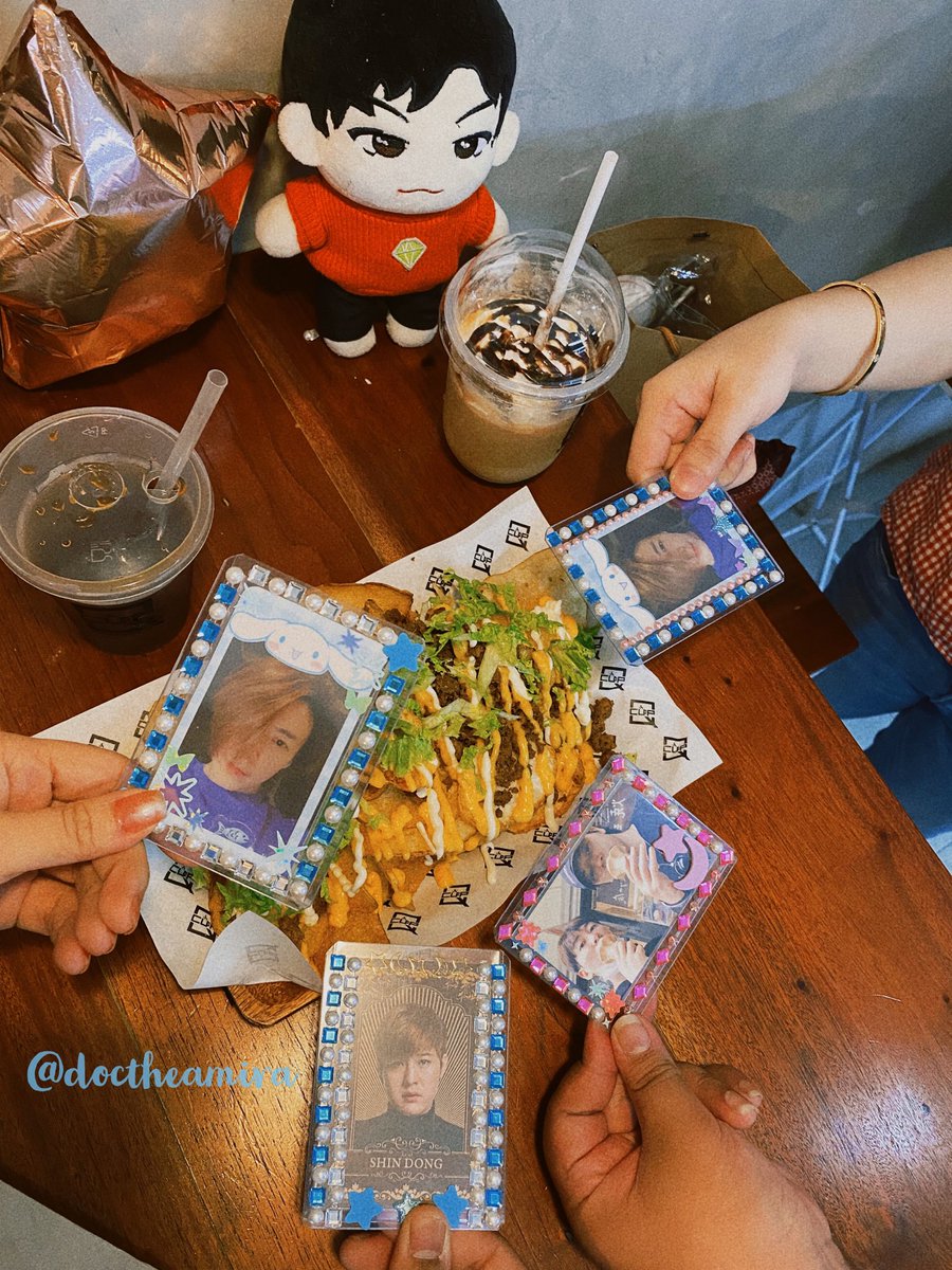 doctheamira's tweet photo. #ElfCafePHxDnE 💙💙💙

@donghaejagiya @haengbokHAEyo_ @ajsathatsme https://t.co/OOiYlvagpZ