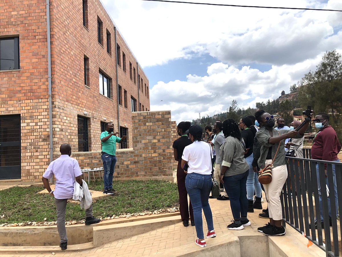 PROECCORwanda's tweet photo. Today, Participants of the #RwandaArchitectureWeek visited the @CityofKigali’s Mpazi Rehousing Project. #AffordableHousing #ModernBricks #RowLockBondTechnology https://t.co/6Hn7QVdPzK