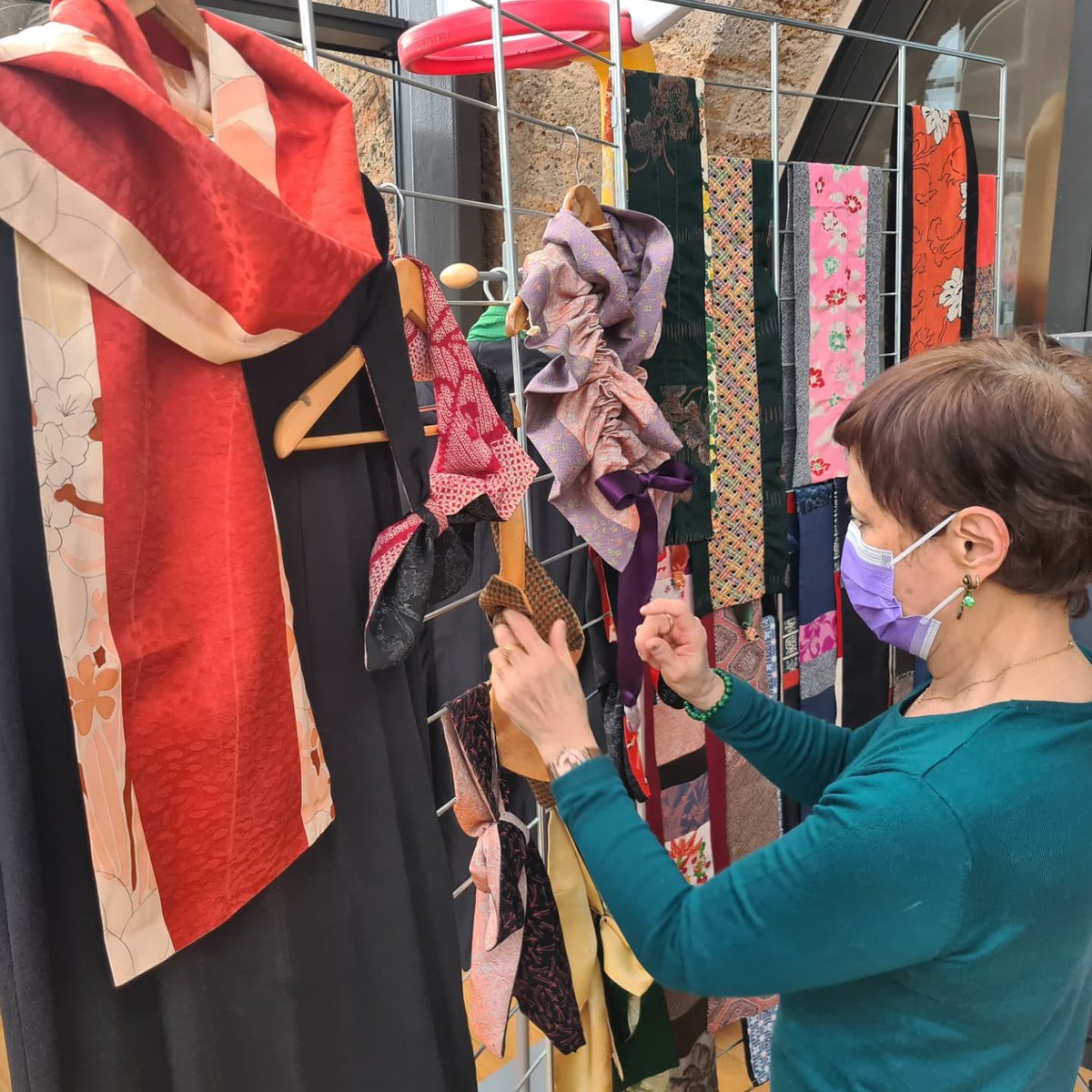 tdcissy's tweet photo. Izumi (source en japonais ) installe un marché éphémère au Temps des Cerises pour un weekend aux couleurs du Japon !
Samedi 11 décembre de 10h à 19h
Dimanche 12 décembre de 14h à 19h https://t.co/decW3Gujj0