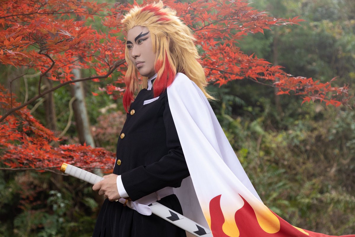 0418Un's tweet photo. ⚠️Cosplay⚠️
鬼滅の刃👹煉獄杏寿郎🔥

＿＿＿＿＿＿＿＿＿＿＿＿＿＿＿＿

      🔥黄と紅の狭間🍁

＿＿＿＿＿＿＿＿＿＿＿＿＿＿＿＿

撮影…@Maochin0305 https://t.co/iVt6fvVeBt