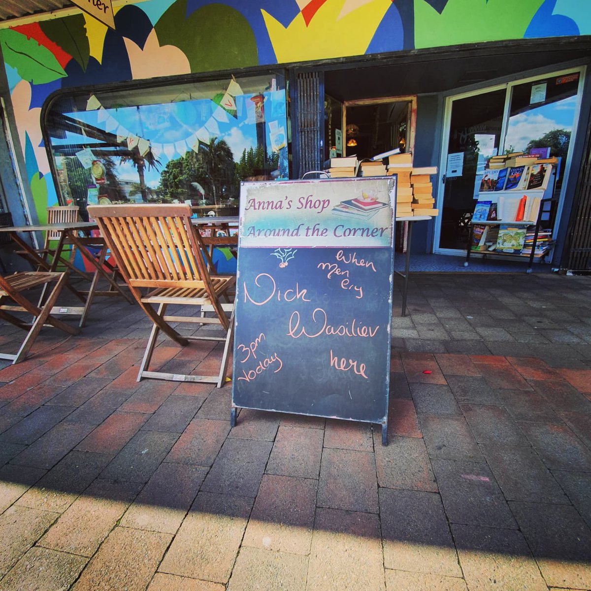 Nick_Wasiliev's tweet photo. What a day! Thanks to Anna and her wonderful audience for making me feel so welcome! Looking forward to coming back! ❤
You can grab a signed copy of #WhenMenCry now from #AnnaShopCronulla, as well as a killer cup of coffee! 📚☕
📚 ORDER: https://t.co/55gf7KiIIM
@livinorg https://t.co/iBIOxZKOsJ