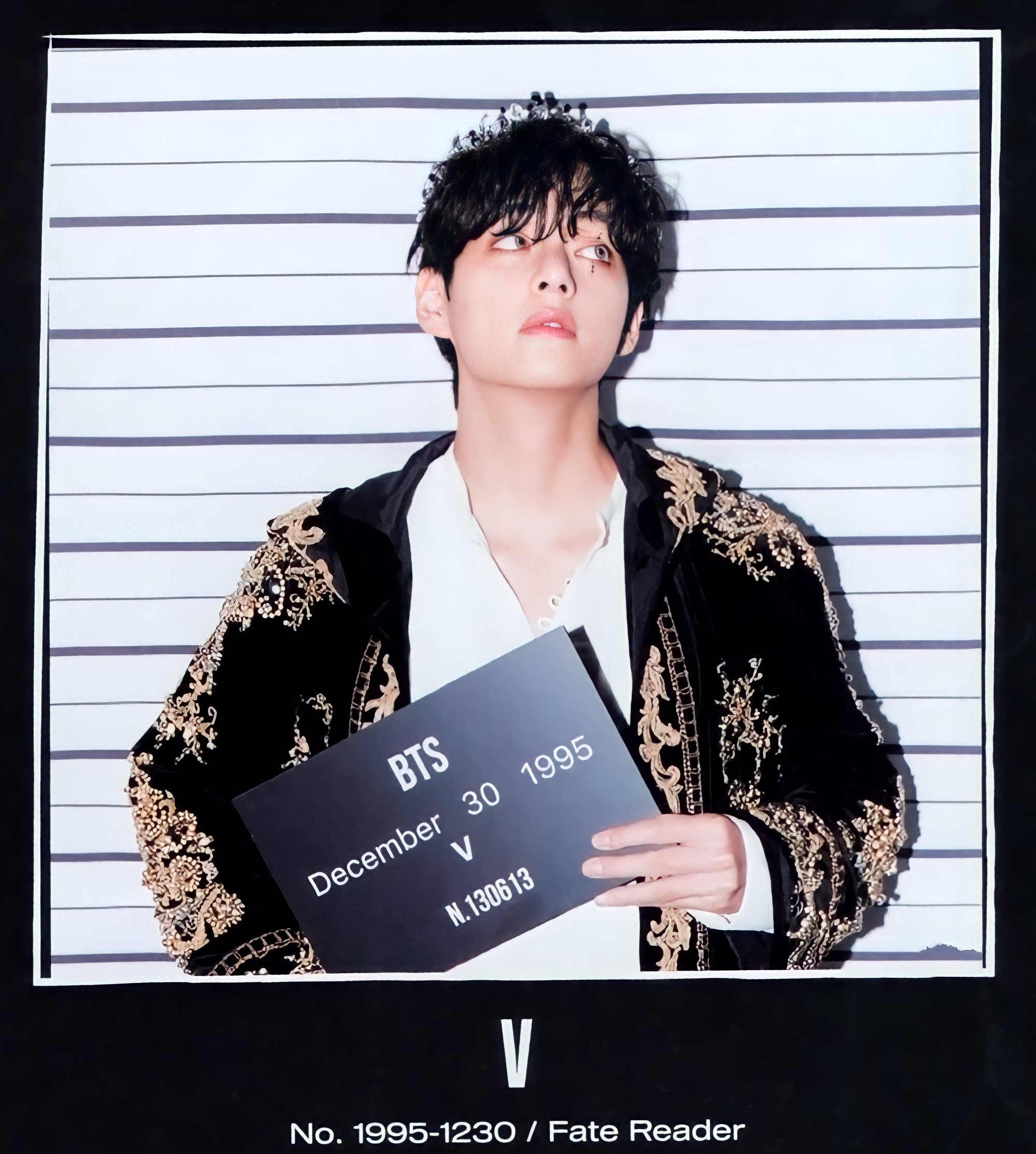 BEHIND PHOTOS] 2022 Seasons Greetings Behind the Scenes Photos — US BTS ARMY