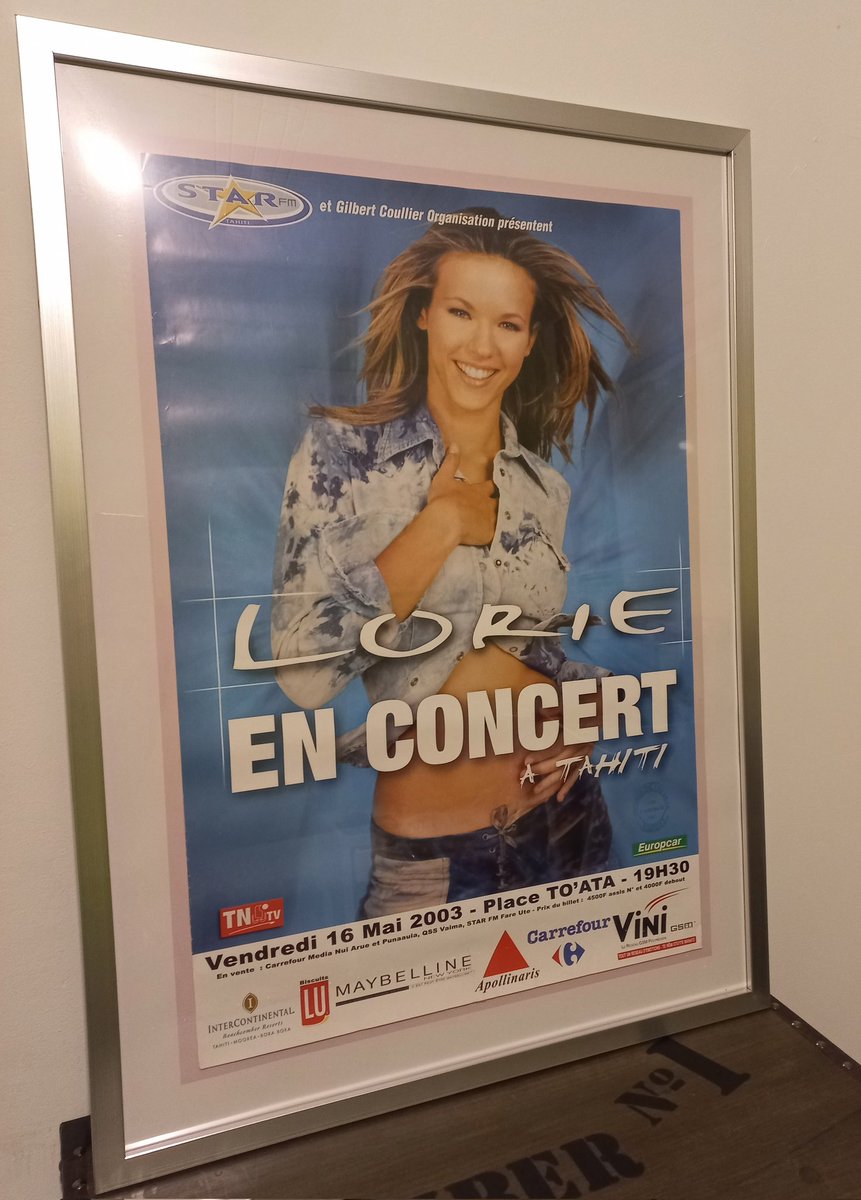 BenoitGschwind's tweet photo. @LoriePester A Tahiti pour la première tournée !! Content d'avoir pu acquérir cette belle affiche peu commune ❤❤❤ https://t.co/Y39qPGd2Rb