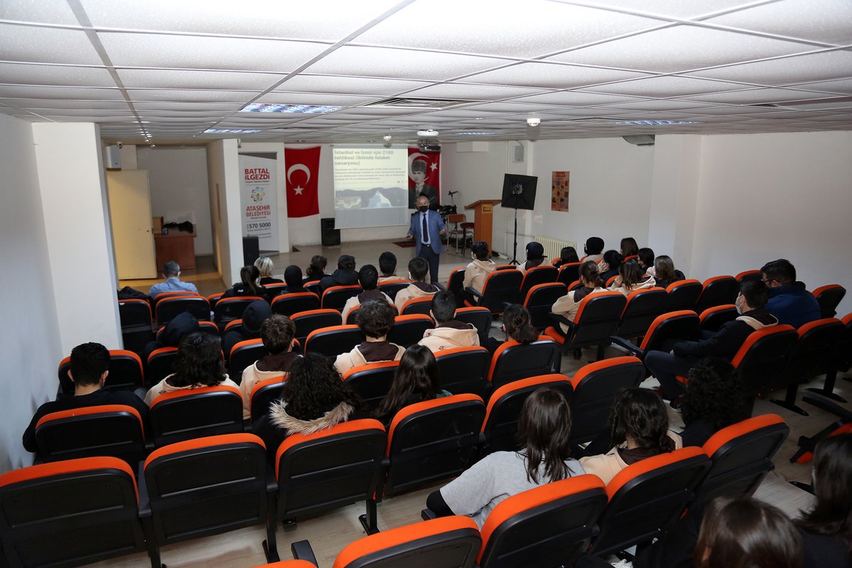 atasehirbld's tweet photo. İstanbul Teknik Üniversitesi ile iş birliğimiz kapsamında Prof. Dr. Hüseyin Toros, liseli öğrencilerle buluşuyor.

“Hava Kirliliği ve Küresel İklim Değişikliği” konularında farkındalık kazandıracak seminerler ile 1000 öğrenciye ulaşmayı hedefliyoruz. https://t.co/YxEEq2ALql
