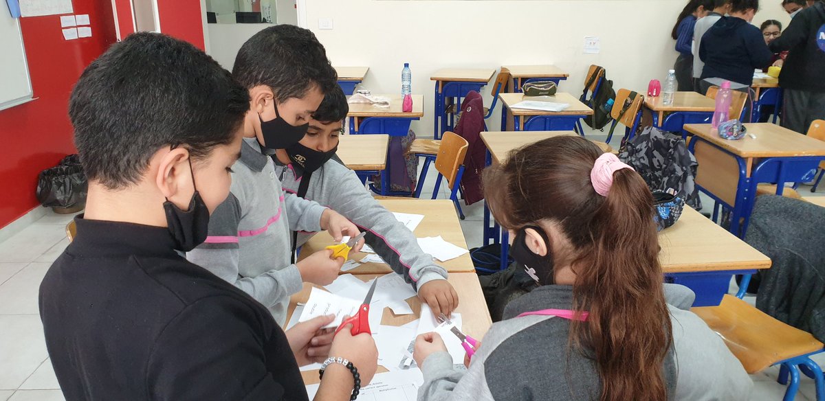AytourHiba's tweet photo. To learn how to solve a mathematical word problem, #Grade5 learners were engaged through different activities. They watched a video, read an article, and then did cut and paste activity.
#DifferentiatedActivity
@FawziehHn
@MakAishaSchool https://t.co/sHrO7QWoyy