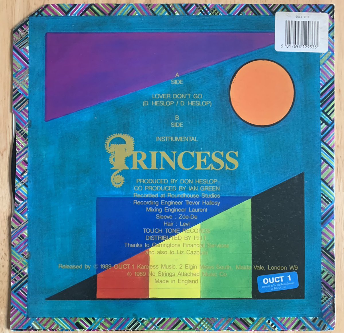 Poplifer73's tweet image. I went to that second hand record shop this morning and amazingly it was still there!!!!! @ChartBeatsAU @MrMattDenby @MRSSLEAZE for 50p!!!!!!!!!!!!!!!!!!!!!!  
So I obviously bought it!!!
@HRSPrincess 
#ChartbeatsAU #Princess #VinylFind