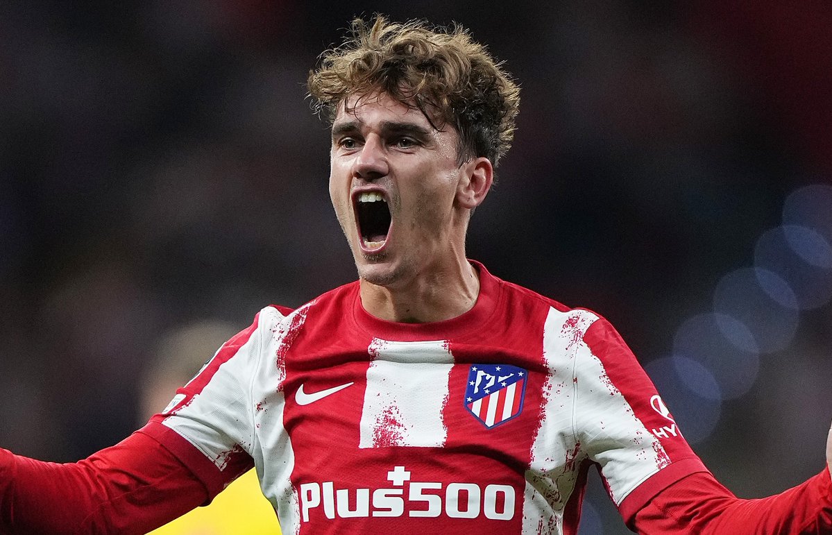 atletiuniverse's tweet photo. 🚨𝗜𝗳 Antoine Griezmann scores first against Real Madrid, we will give away a Atletico Madrid 𝟮𝟬𝟮𝟭/𝟮𝟮 home shirt. 

To enter:

- Follow @secretshirtco &amp; @atletiuniverse 
- Retweet this post
- Tag a friend

Winner will be announced after the game. https://t.co/pAGnSsGo6D