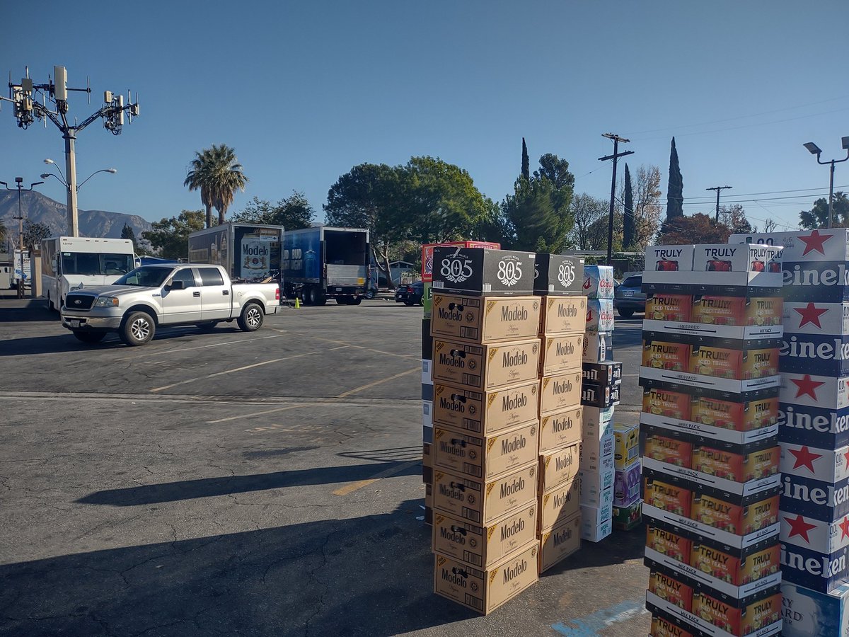 l_sylmar's tweet photo. Sylmar #BEER https://t.co/SzyM8WGtlf