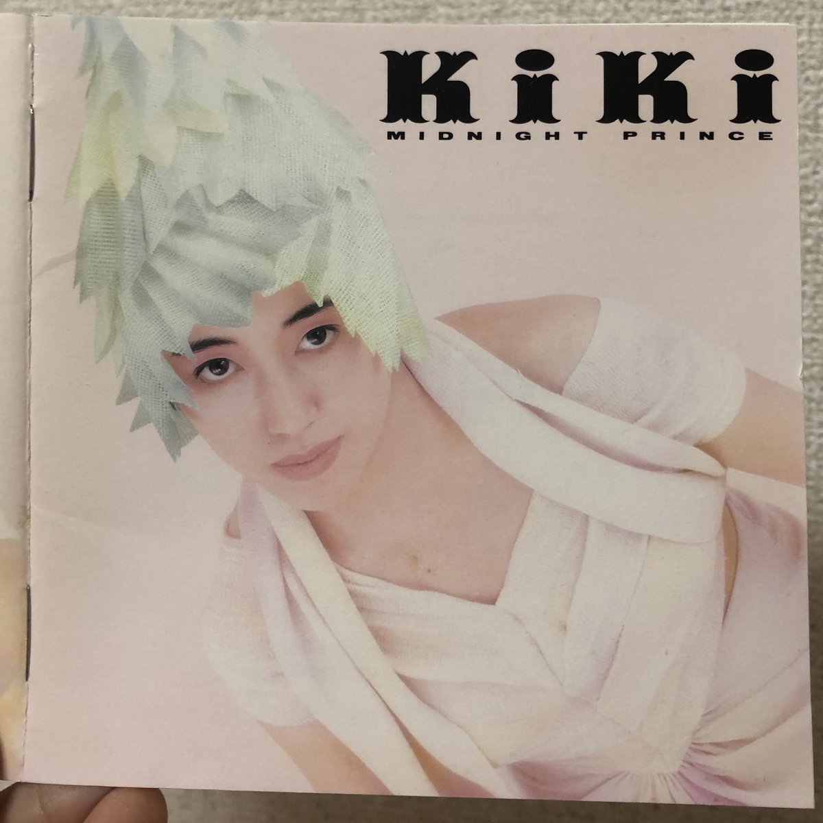 白眉はKiKi（桜田菊代）の『ミッドナイト・プリンス』。1987年という