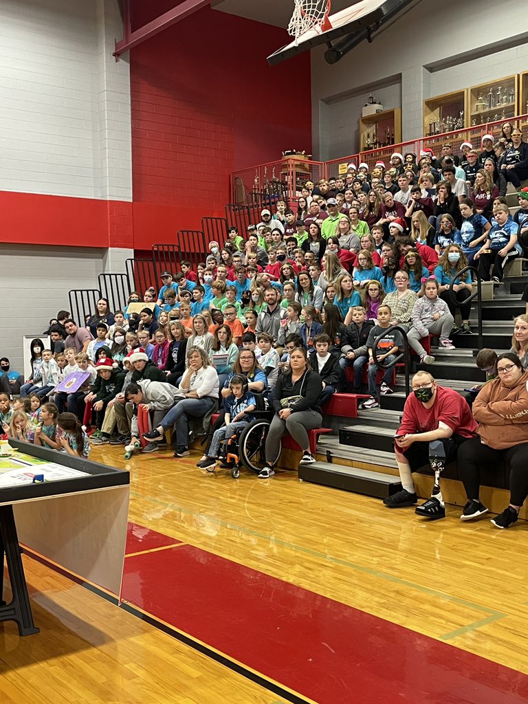 Opening ceremonies have concluded! The first match starts at 12:30! #cargoconnect <a href="/firstlegoleague/">FIRST LEGO League</a>