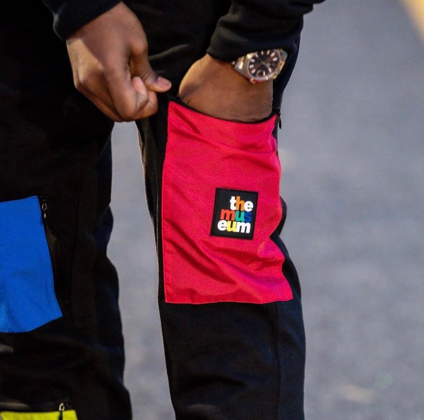 themuseumdc's tweet photo. 🚨🏛 New Release: Black Multi-Nylon Pocket Sweatsuit Available Today @ 12pm In-Store. #VeryLimited

2014 Rhode Island Ave. NE
Washington DC 20018 https://t.co/X74ipHKZzh