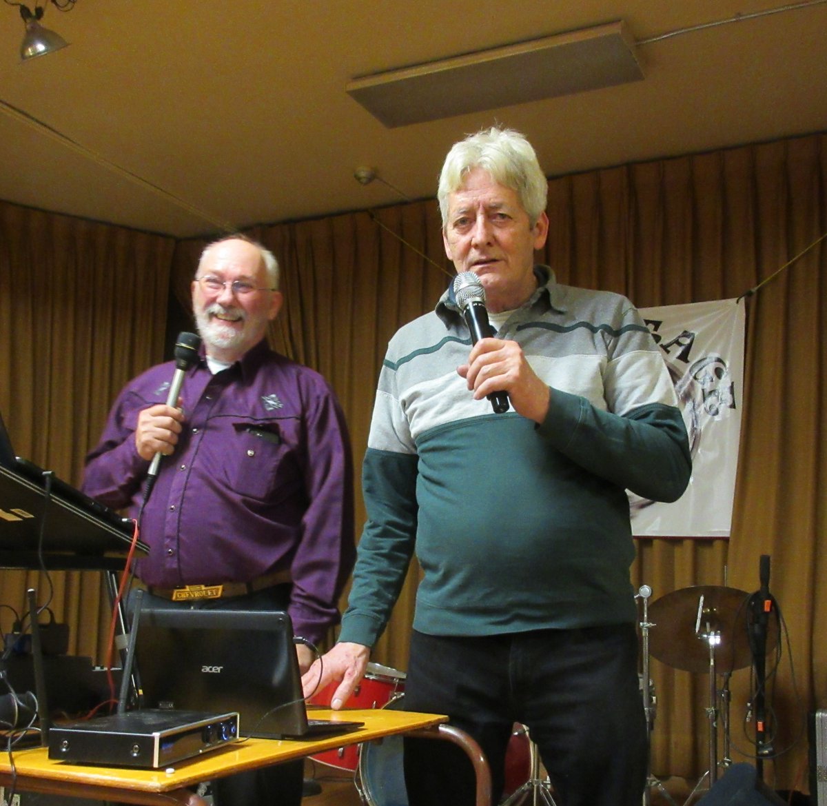 TD_dancing's tweet image. here are a few shots from the Peterborough Otonabee Squares Christmas dance. Their first time back in almost 2 years. Callers Laird Green and Dave Hutchinson at the mic #ptbo #Ontario
