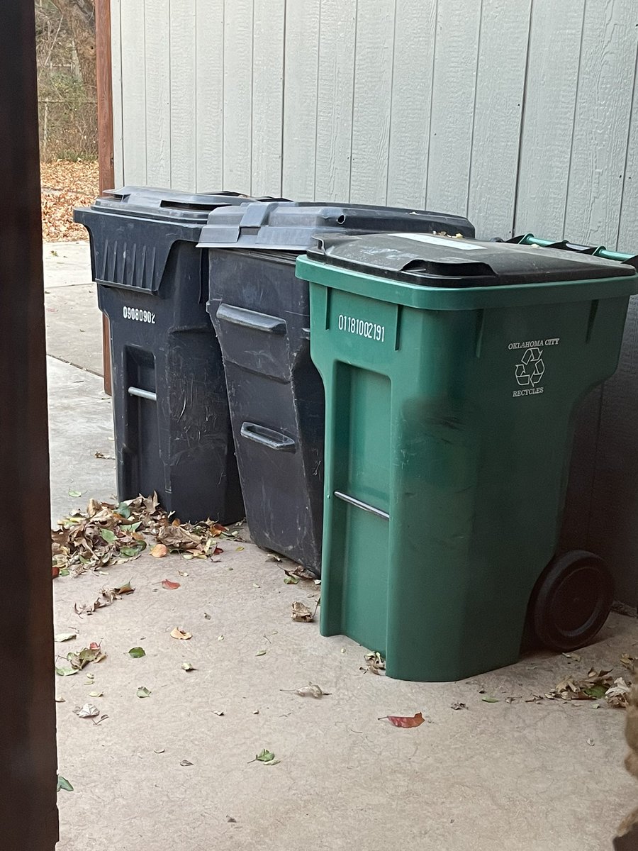kieranswalsh's tweet photo. Twitter help end a debate with my wife. Are these bins black or navy blue? #AskTwitter #help #divorcepending https://t.co/Y7STZa9WrX