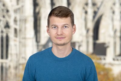 IFK_Vienna's tweet photo. #IFK_Live: Remittances als #Übersetzung. Wie transnationale #Migration die Herkunftsorte verändert.
Ein #Vortrag von IFK_Junior Fellow Claudius Ströhle. Am Montag dem 13. Dezember um 18h15 am #IFK und auf #Zoom.
#translation #transnational #mondaylectures #hybrid https://t.co/RCifPUBYGQ