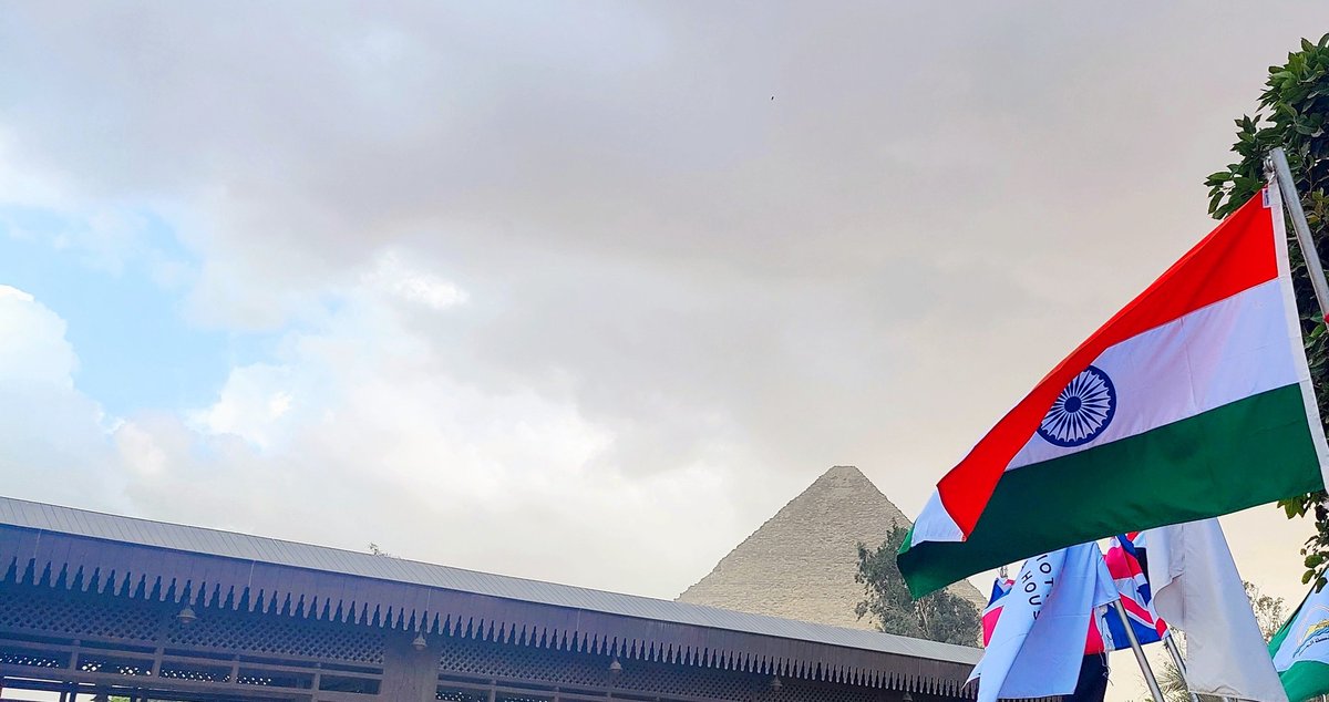 nahazali's tweet photo. There is always a first time.. and that's a 21K for a very first time... !!!
10k ✅
21k✅
Next is what......??
#pyramidshalfmarathon
#visitEgypt
#Egypt
#India https://t.co/81NioCUbst