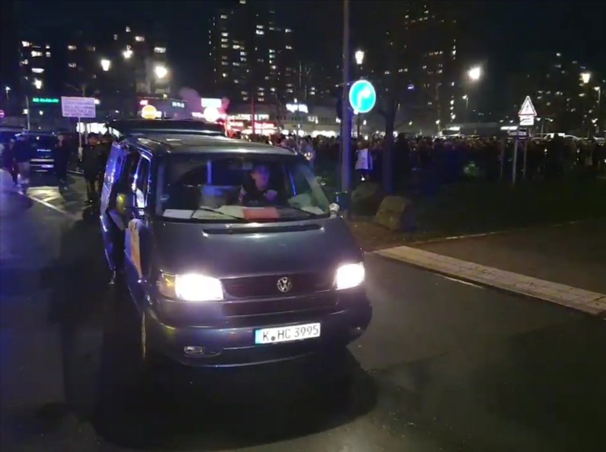 Iwonka79's tweet photo. Köln Marschiert https://t.co/ce4phUG8dl