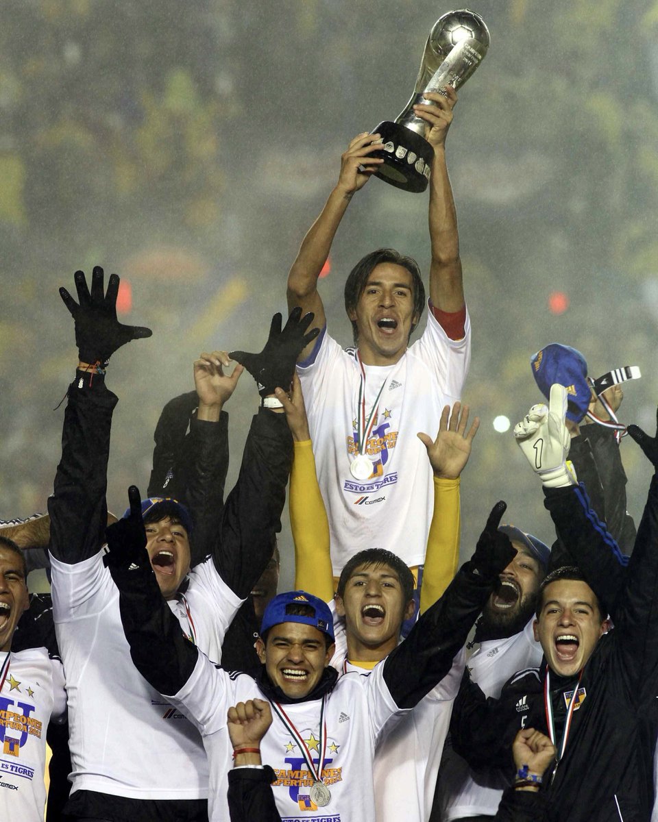 🔙📆 A 10 años de aquella feliz e inolvidable noche del 11-12-11 🏆. ¡Tigres Campeón del futbol mexicano después de 29 años!
