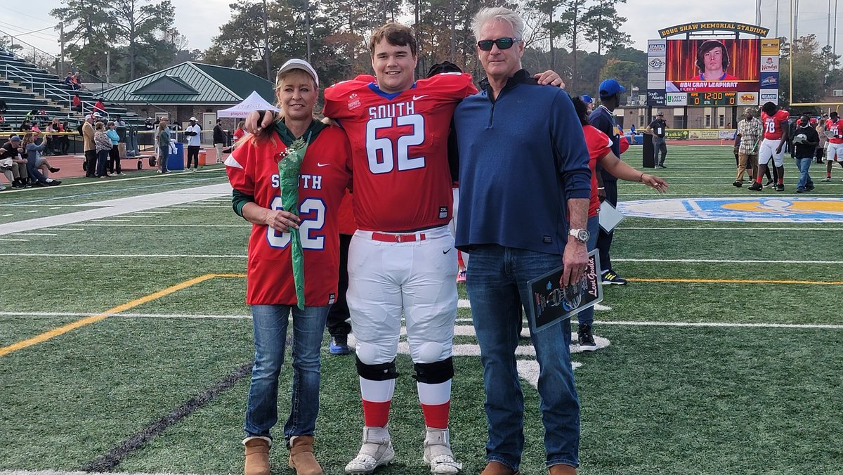 LouatTheState's tweet photo. , @RBGatorFootball OL @LeviGould14 https://t.co/ppOoUHRWDh