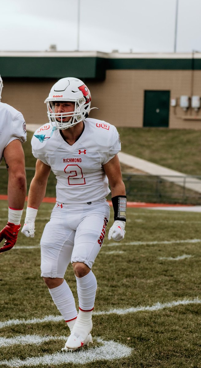 1st team All Conference WR/DB 
2nd team All Conference Returner
1st team All District WR
KMZU Dream Team Offense 
3rd team All State WR