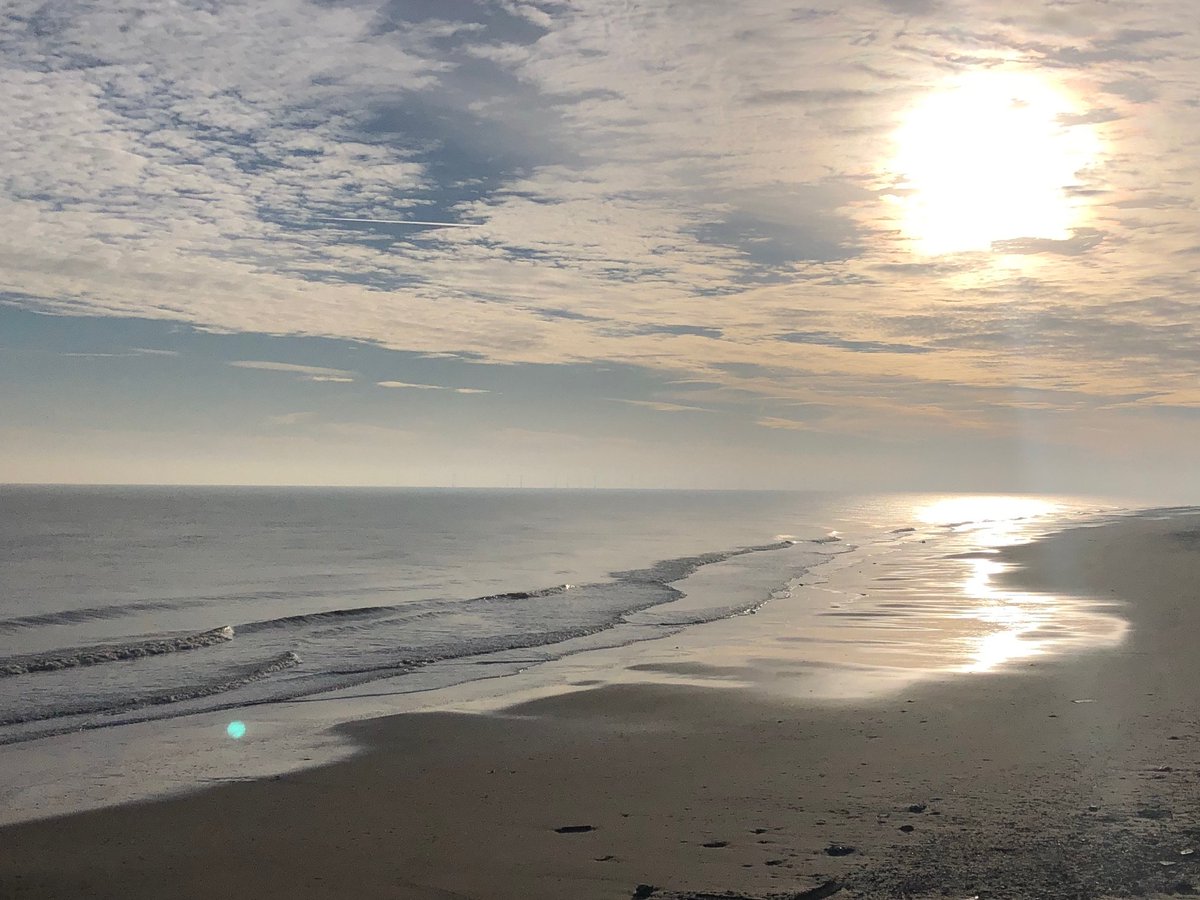 Winterton Beach Car Park tweet media
