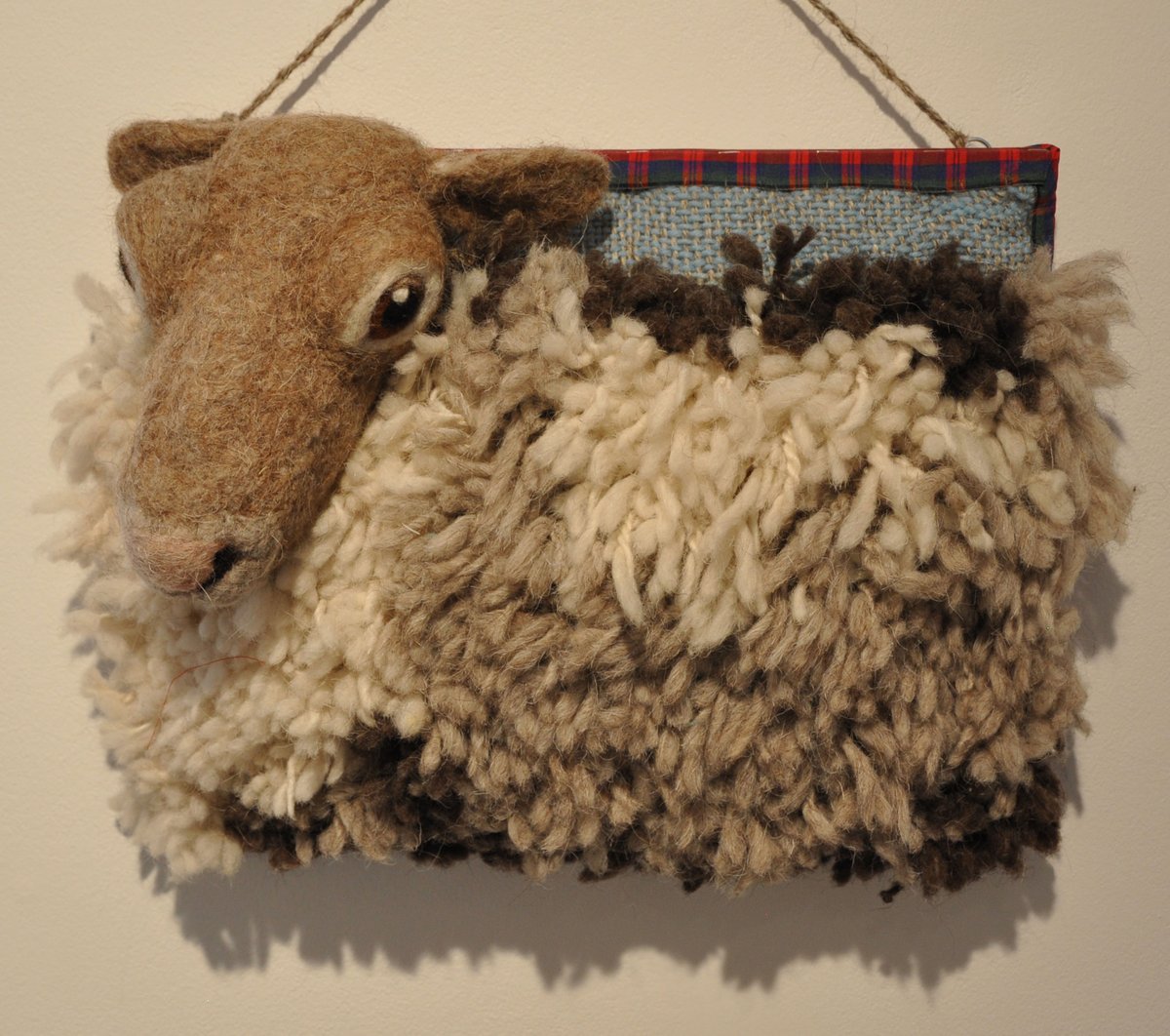 PierArtsCentre's tweet photo. It's two weeks today until Christmas Day!
For day 11 on our Virtual Advent here's Helen-Jane Galland's North Ronaldsay Yowe
#PierArtsCentre #orkneyart #VirtualAdvent https://t.co/zxE945H0pl