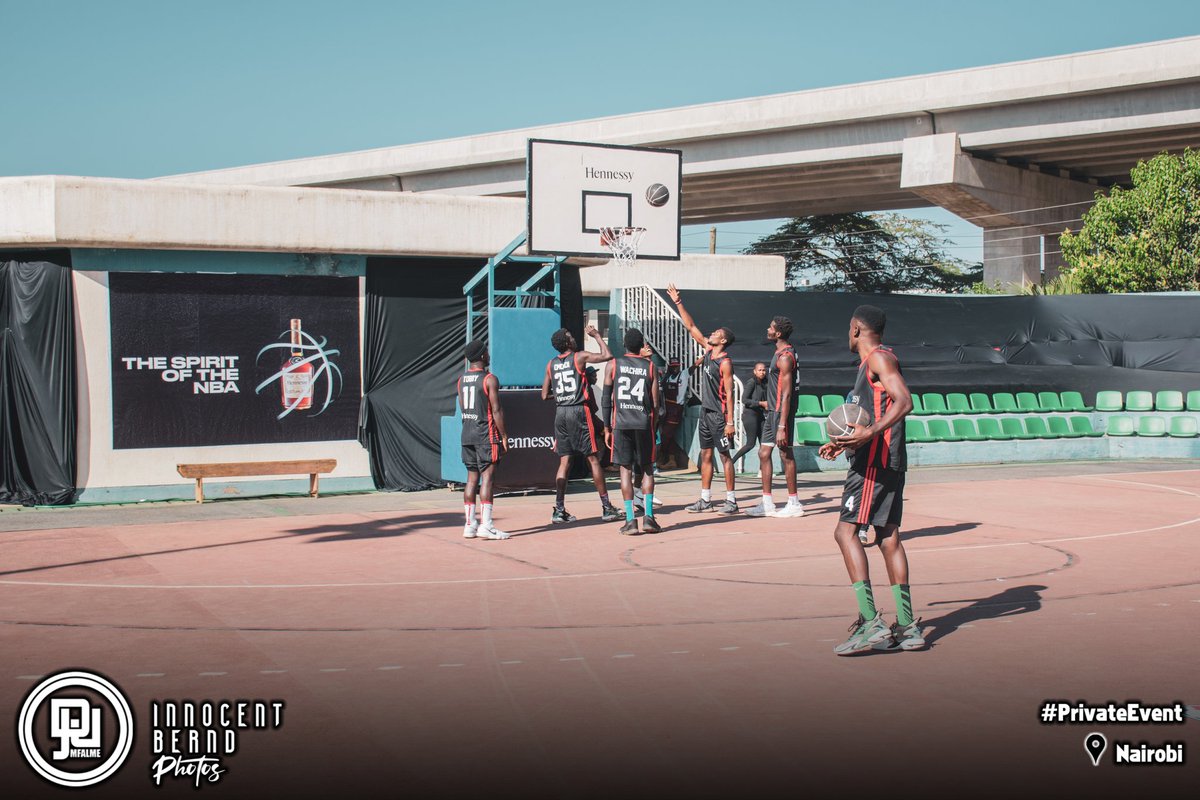 DjJoeMfalme's tweet photo. Mr. Sherehe is at Nyayo Stadium  for … #HennessyKE #HennessyxNBA #SpiritOfTheNBA 📸 @Innocent_Bernd https://t.co/M55Ewo26LO