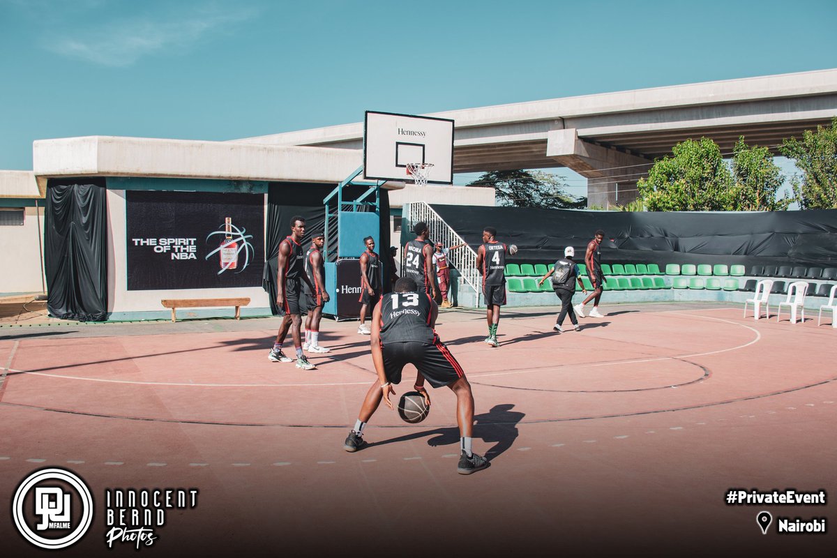 DjJoeMfalme's tweet photo. Mr. Sherehe is at Nyayo Stadium  for … #HennessyKE #HennessyxNBA #SpiritOfTheNBA 📸 @Innocent_Bernd https://t.co/M55Ewo26LO