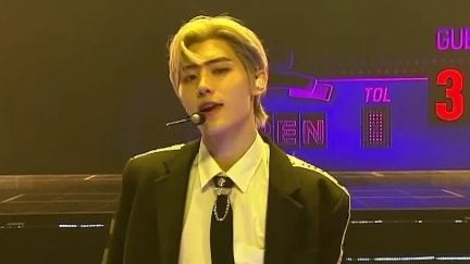 켈 tweet media