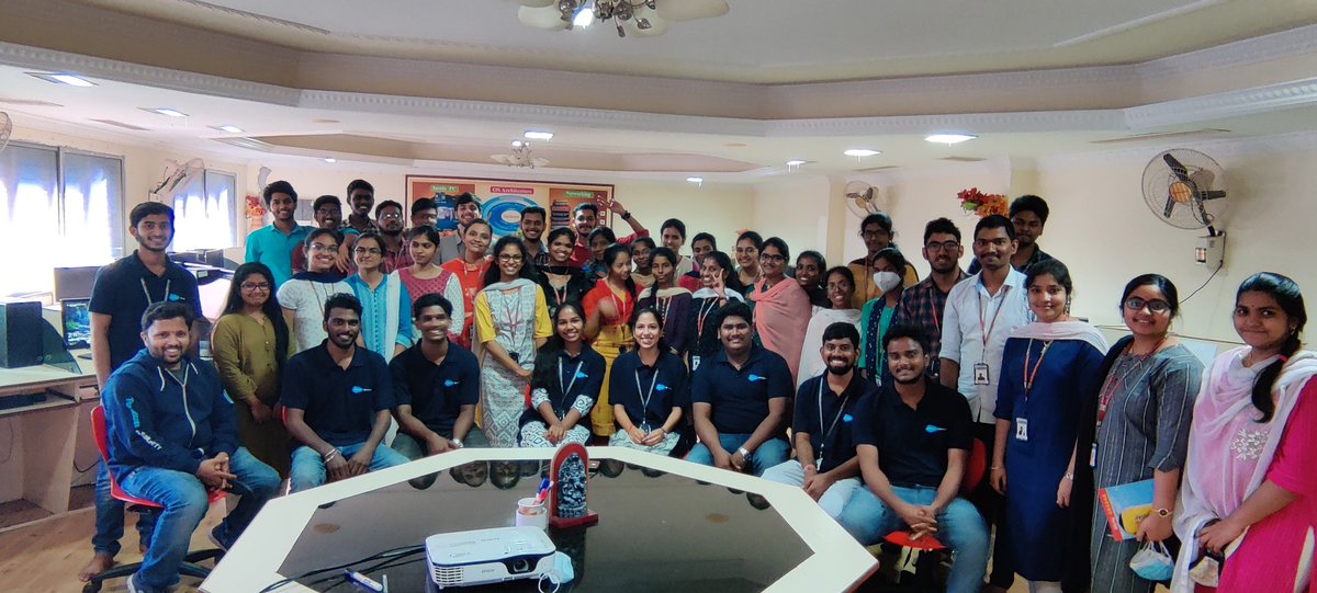 sindhureddy30's tweet photo. So happy to share that we #MVGRBAM  team gave our first session at @MVGRCEA 
We are so delighted that we got this opportunity to deliver session to our juniors.
Thank you @satyagoluguri 
#BAM 
@Bhanz19 
@kavindrapatel 
@SfdcKiran 
@amandabauman https://t.co/m7VRGNl5ZO
