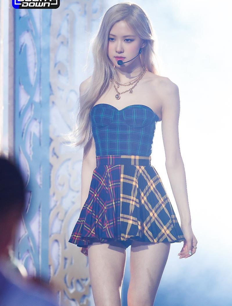 CONGRATULATIONS TO OUR BEST SOLOIST FOR THIS WIN! WE ARE SO PROUD OF YOU

#MAMAWinnerRosé #로제