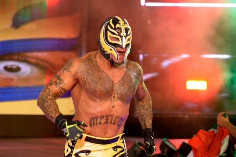 Happy 47th birthday to Rey Mysterio! 