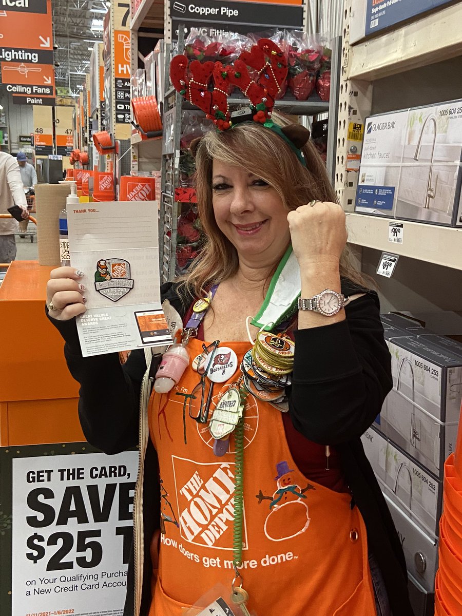 Multi talented Katie earns her platinum award and gets her blinged out Fossil watch!! Thanks Katie for everything you do, so well deserved!