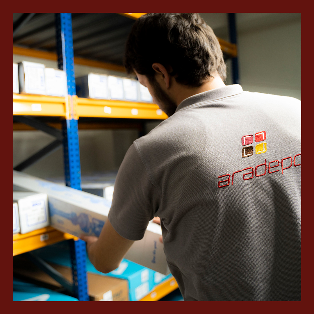 Başınız sıkıştığında, aradığınız ürüne hızla ulaşmak istediğinizde Aradepo hep yanınızda…  ‘’Tek Araçlık, Çok Çeşit’’ stratejisiyle oluşturulmuş depolarımızda amacımız, ihtiyacınız olanı anında karşılamak! #Aradepo