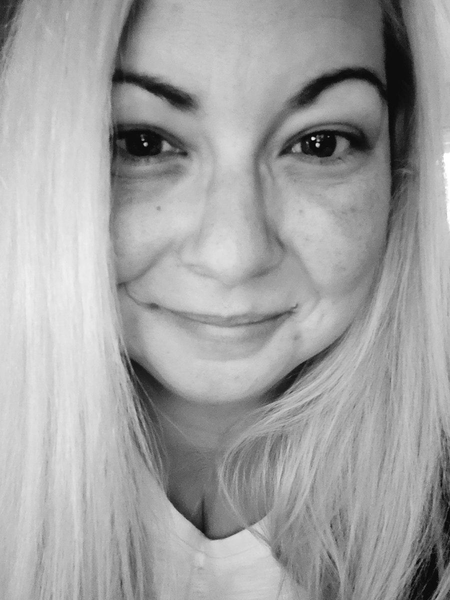 aprilkantz2's tweet photo. Feeling optimistic about the future. #letshitgo https://t.co/y2TiwhyGtr