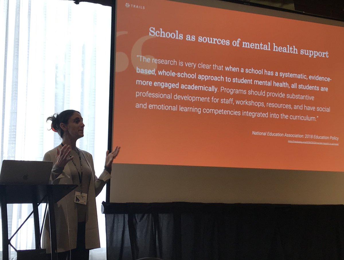 Elizabeth Koschmann tweet media