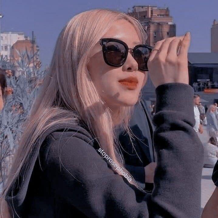 Congratulation embe của tôi 🎉💕  #MAMAwinnerROSÉ