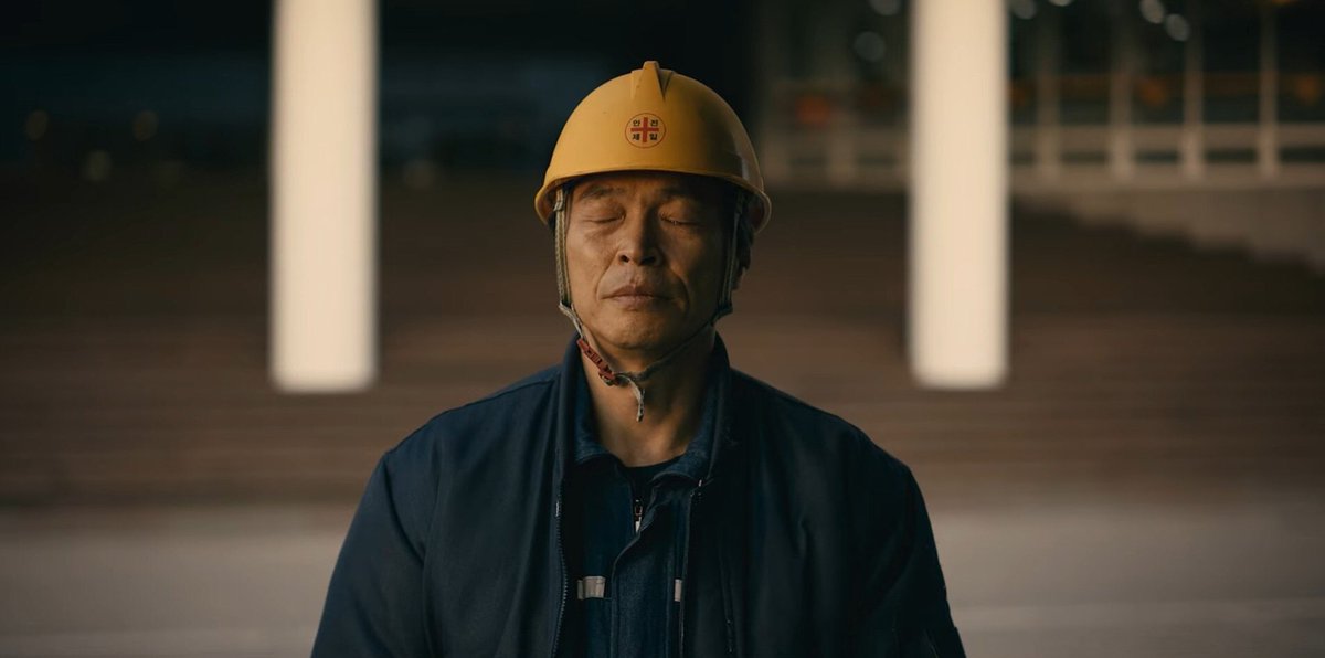 NontonDuluBro_'s tweet photo. Georgia (2020)

Short film Korsel ini meninggalkan rasa tak nyaman krn bercerita tentang betapa tak adilnya dunia bekerja, betapa korban selalu terinjak &amp; betapa hidup akan sangat berbeda saat orang yg kita cintai diambil paksa dari kita.

Relatable bagi kondisi Indonesia skrg. https://t.co/Zcr6ACXYys