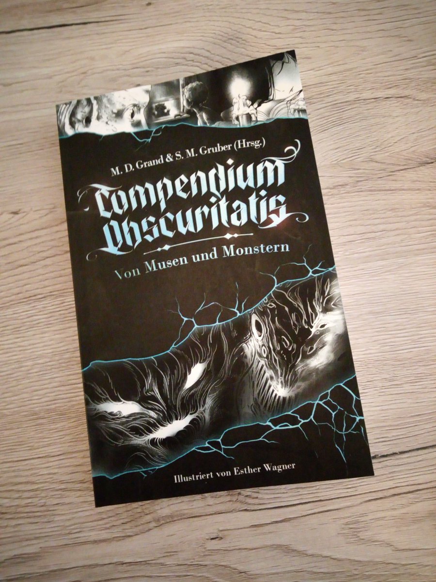 Das_Bambusblatt's tweet photo. Heute kam schon wieder Buchpost - dieses Mal sehr überraschend 😅

Ein wundervolles Bloggerpaket zu "Lenny und die Liebe" von @Ruhrpottmutti 😍
Und die Anthologie "Compendium Obscuritatis" von @NikasErben 😁

Vielen lieben Dank für die beiden Bücher, wir freuen uns sehr 🥰 https://t.co/m66Bq2L6gs