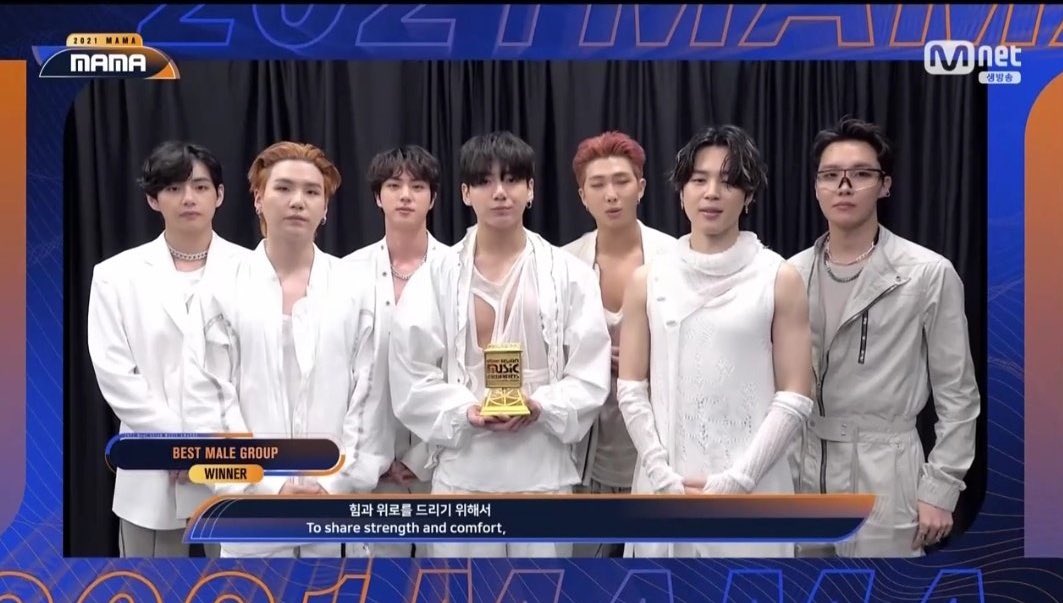 BTSNewsBrasil's tweet photo. 📰 Todos os prêmios que o BTS ganhou no Mama 2021
Artist of the Year
Song of the Year (Butter)
Album of the Year (BE)
Worldwide Icon of the Year
Worldwide Fans Choice Top 10
Best Male Group
Best Music Video
TikTok Favorite Moment
Best Dance Performance Male Group
Parabéns 💜 https://t.co/wBtF9WumPn