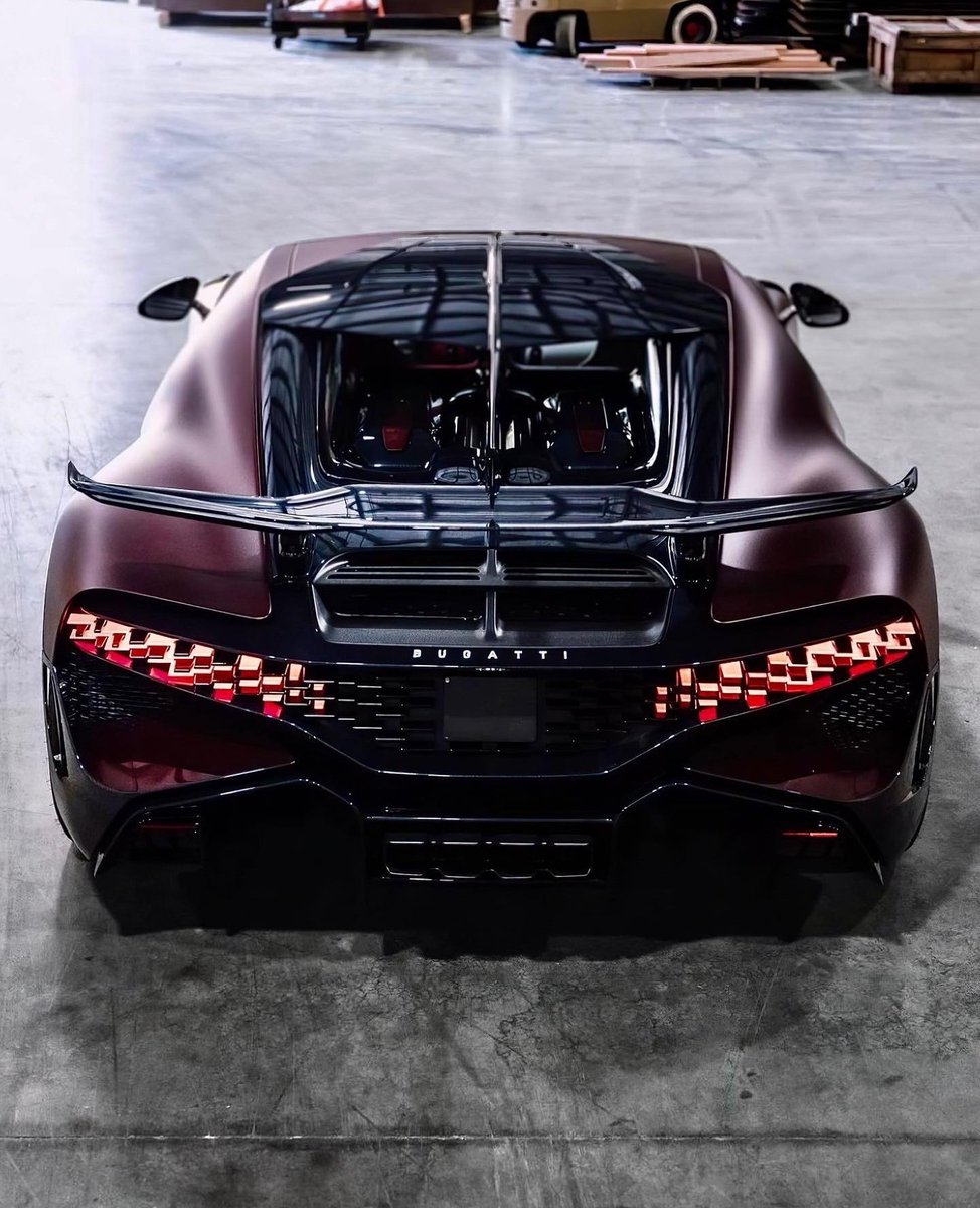 WorldWideCarsTM's tweet photo. Bugatti Divo 💫 https://t.co/6QN3eIIN9r