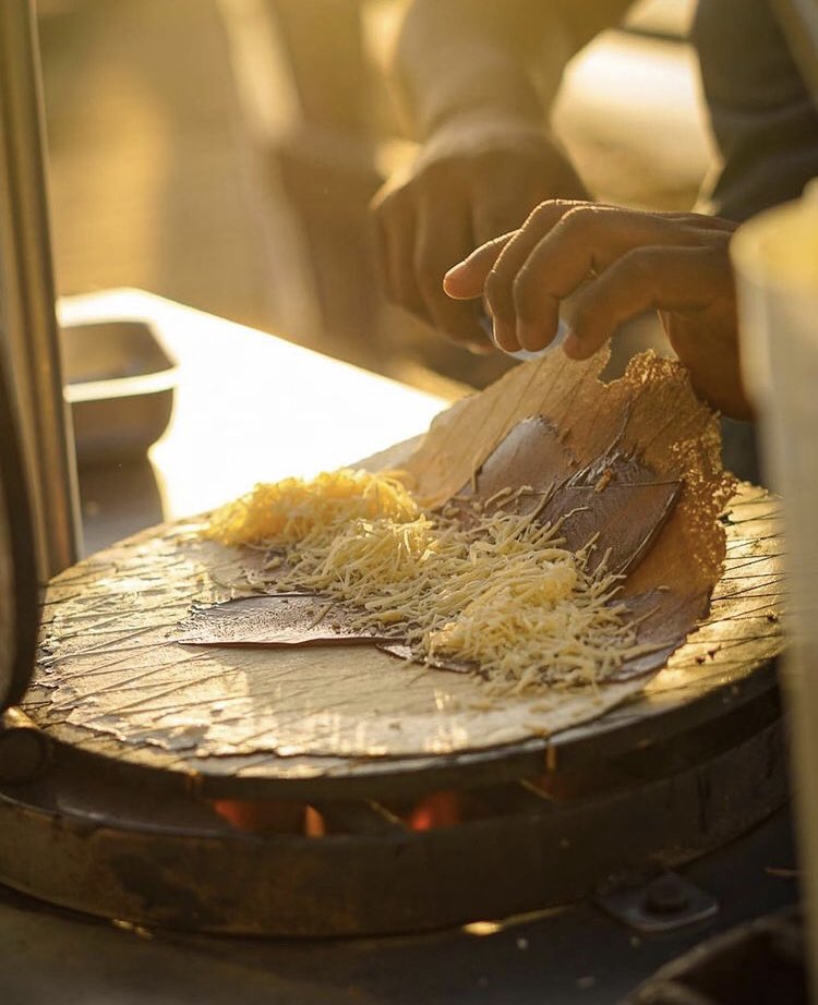 yucatan_hoy's tweet photo. Marquesitas 🙌🏻😀

¡Tradiciones de Yucatán!

📸: Alex Hoil

#Yucatán #México #food #traditions https://t.co/qB2t0r6L9Q