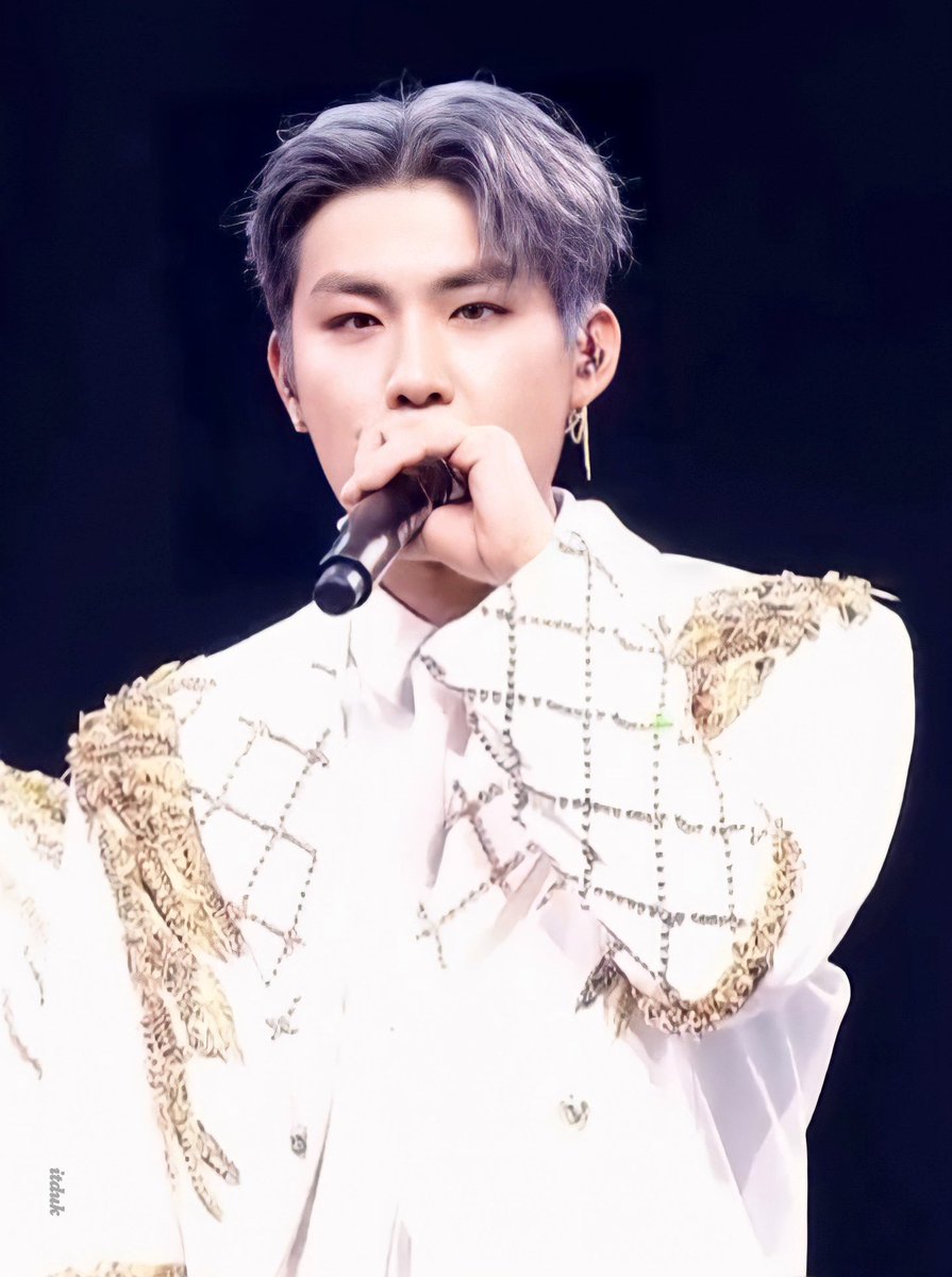 _itduk's tweet photo. 어바웃타임🚰·̫🚰

#박우진 #AB6IX https://t.co/tO6U2nwLX2