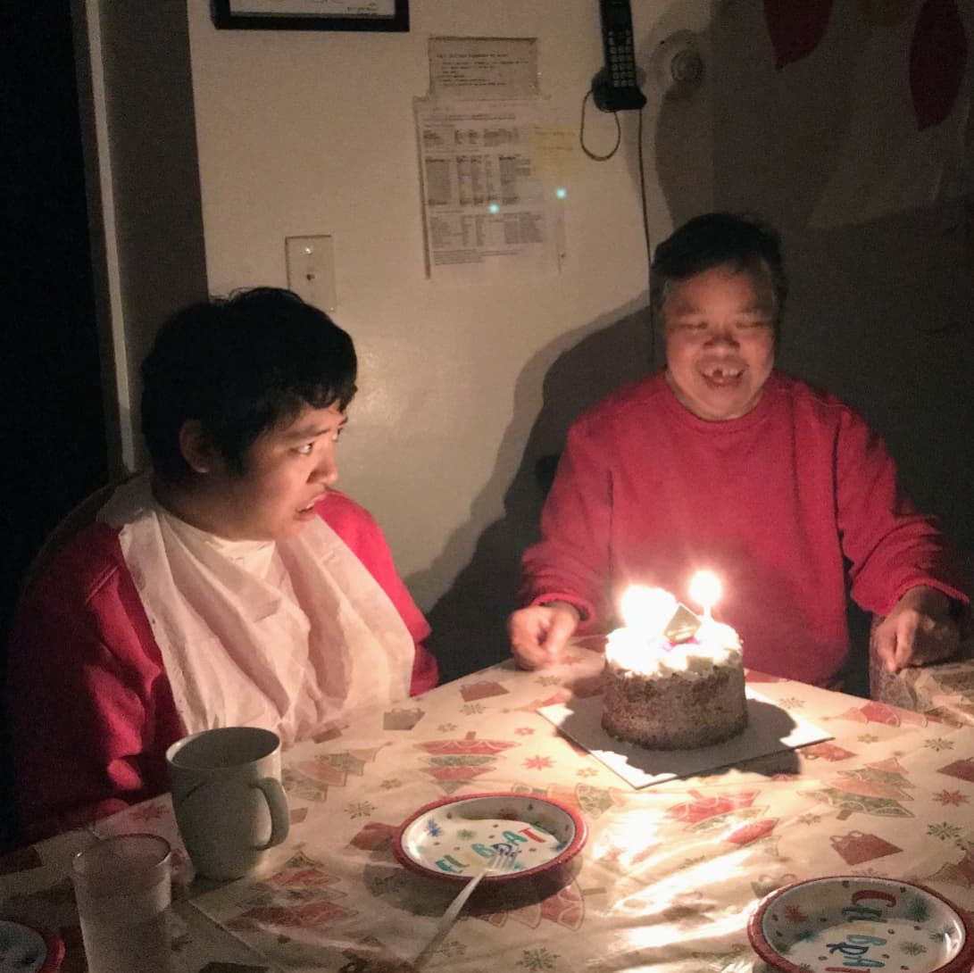 cpc_nyc's tweet photo. The residents and staff of the Josephine M. Ho Community Residence for Special Needs celebrated a birthday with hot pot and cake! Residents receive around-the-clock care from our dedicated staff. #AdvancingourCommUNITY https://t.co/XRm930dqUL