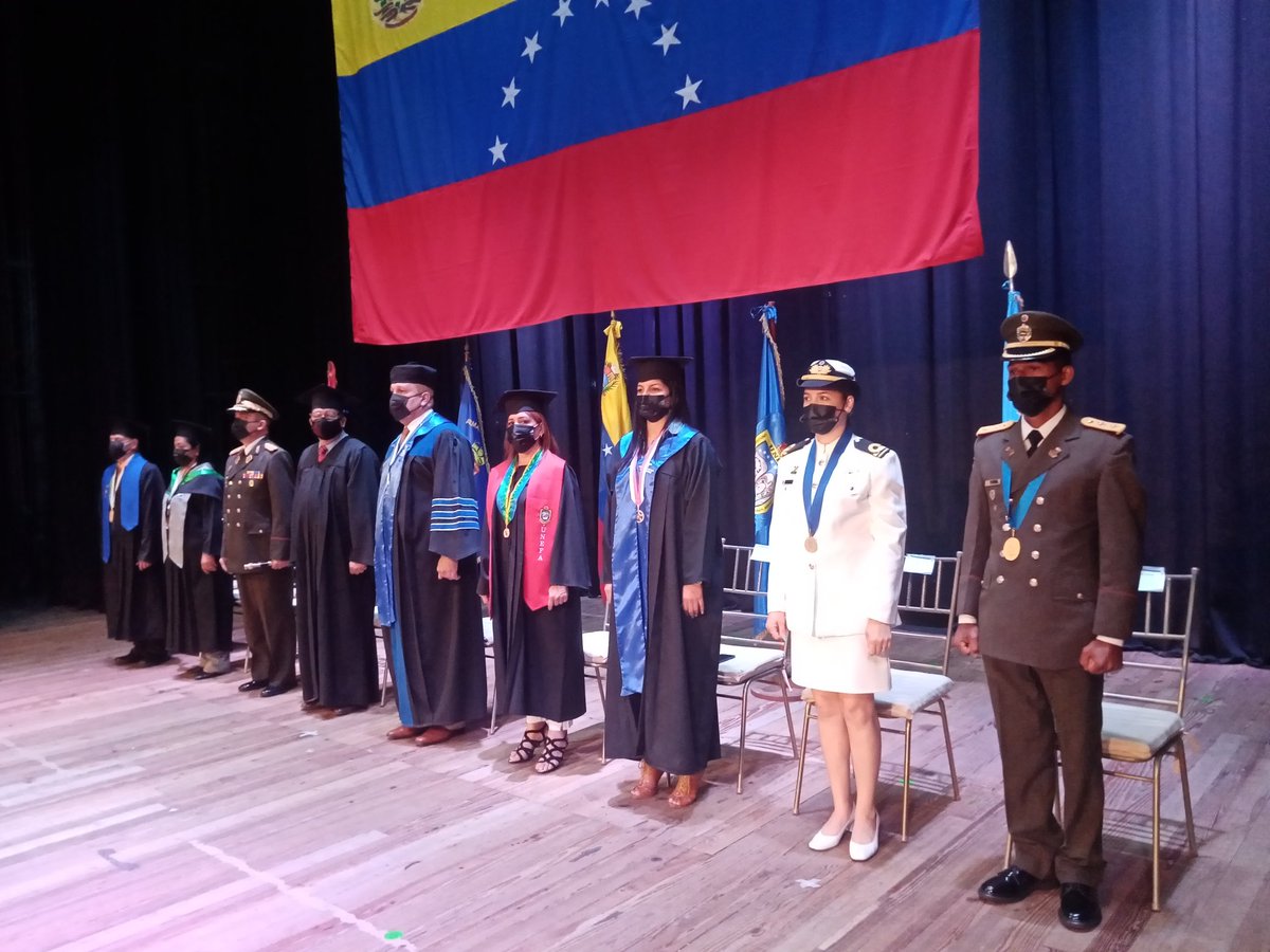 UnefaNagua's tweet photo. #NúcleoCarabobo llevó a cabo Acto de Grado 2-2021 "Promoción Maestro de Generaciones José Antonio Abreu Anselmí", presidido por el Vicerrector de la Región Central Cap. Juan Carlos Otaiza @otaizacastillo con la asistencia de autoridades a nivel nacional y regional.
@Unefa_VEN https://t.co/3HaqXA4sAG