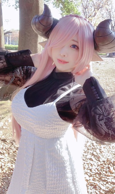 Twitterのコスプレ画像35