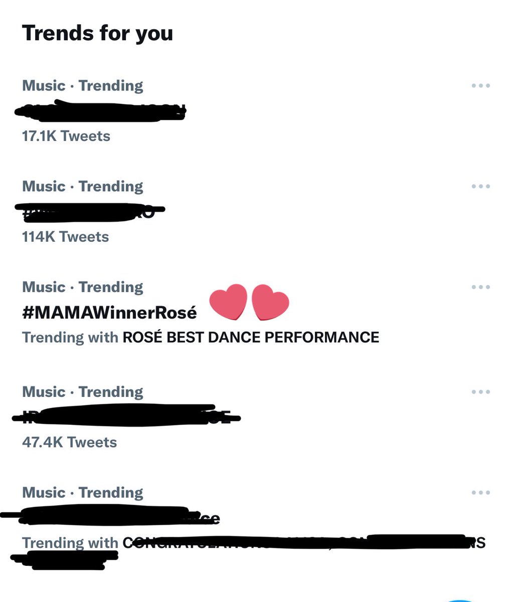 r0sie_posiee's tweet photo. this is the result of being hard working my roseanne 🙆🏻‍♀️🙆🏻‍♀️ thanks for all that you did in this year 🥺 you’re the best and always the main event for me 

ROSÉ BEST DANCE PERFORMANCE #MAMAWinnerRosé #로제 https://t.co/nYEhQEip82