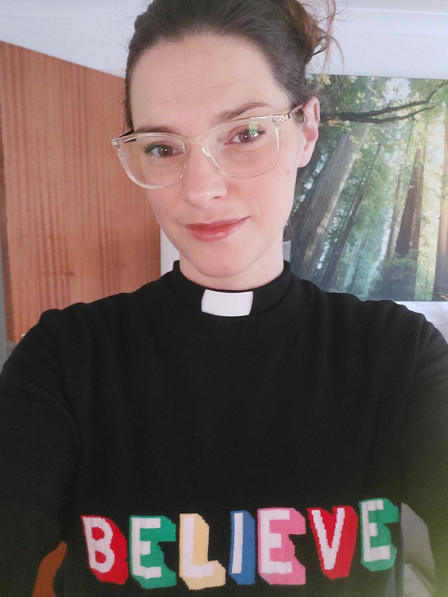 LMcAdam's tweet photo. Sometimes bandwagons mean you feel part of something, even when you're quite isolated. Plus I was just asked to take my cassock off after a wedding so a family could take a photo with my jumper so that's, weird... #TeamBelieve #bandwagon #alltheministers #notademand #justajumper https://t.co/9vPSXEZbeG