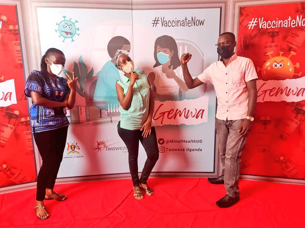 ngoforum's tweet photo. We are pleased to have our teams #P4D, #CSS and #CSGM are join the @MinofHealthUG and @twaweza_uganda at the #Gemwa music launch this Saturday 11, Dec 2021.
This is happening right now at The Media Challenge Hub, Tirupati Mall Kabalagala.
#TheNGOBlueprint https://t.co/8WVOLAwHSa