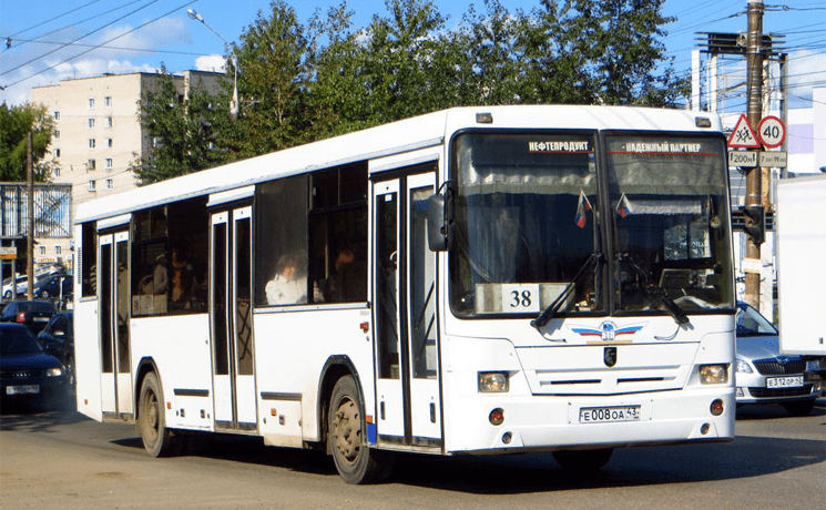 общественный транспорт киров.